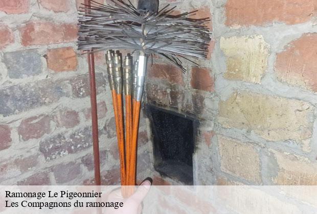 Ramonage  le-pigeonnier-13720 Les Compagnons du ramonage